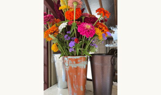 Metal Flower Bucket