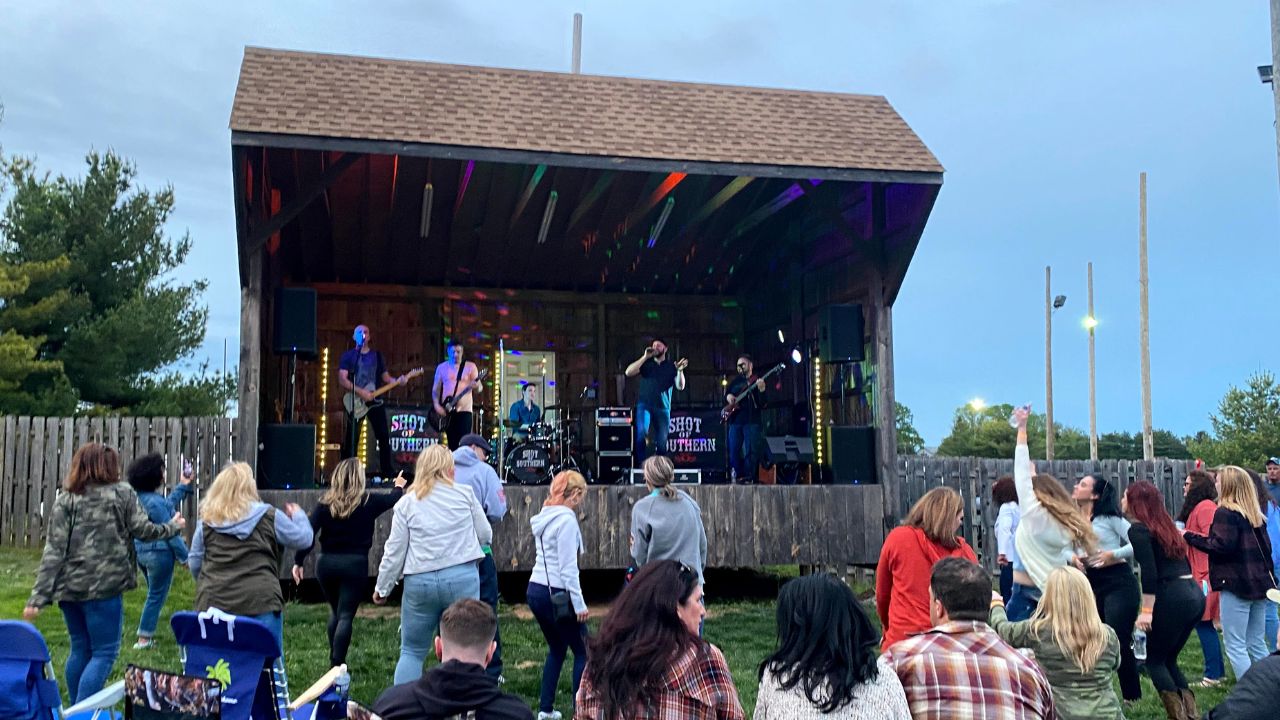 Summer unWINED Concert Series: Fridays & select Saturdays